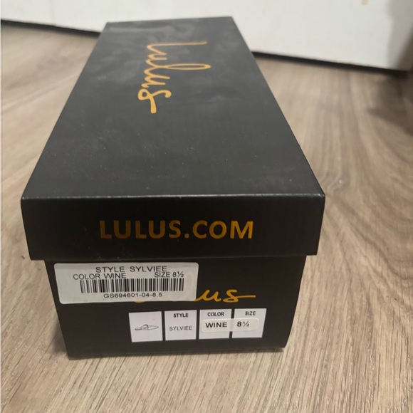 Lulus Sylviee Ivory Satin Pointed-Toe Bow Mules - Picture 4 of 4